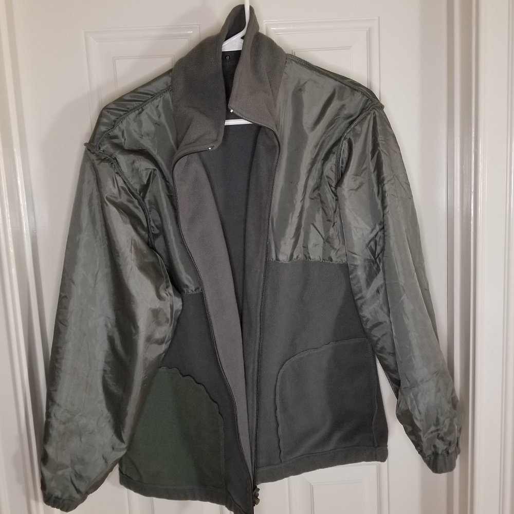 US Military Issue: Performance Fleece zipup Jacket and Parka Liner Combo - Picture 11 of 15